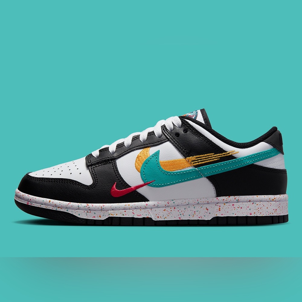 Nike Dunk Low Multiple Swooshes White Washed Teal Women Size 7